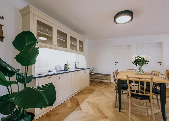 Wroclawska 11 Апартаменты *